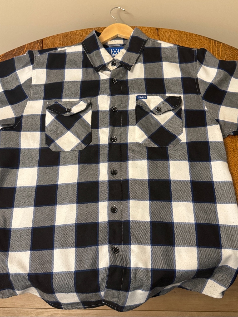 DIXXON The Strut. Black, White & Gray Plaid Casual Button-Down Shirt Large.
